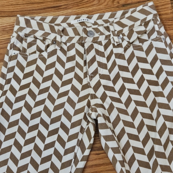PacSun White and Brown Straight Leg Jeans with Geometric Pattern - Picture 7 of 14